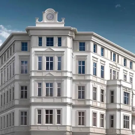 Old Town Apartment